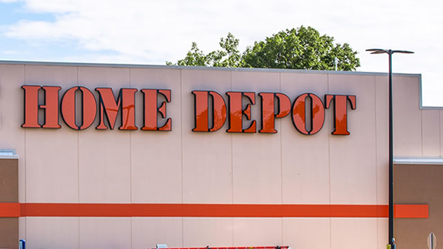 The Home Depot parking lot labor economy at heart of Trump's ICE immigration battle